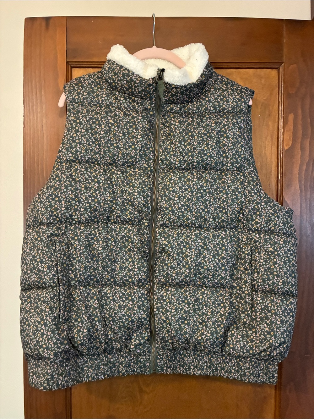Universal Threads floral puffer vest